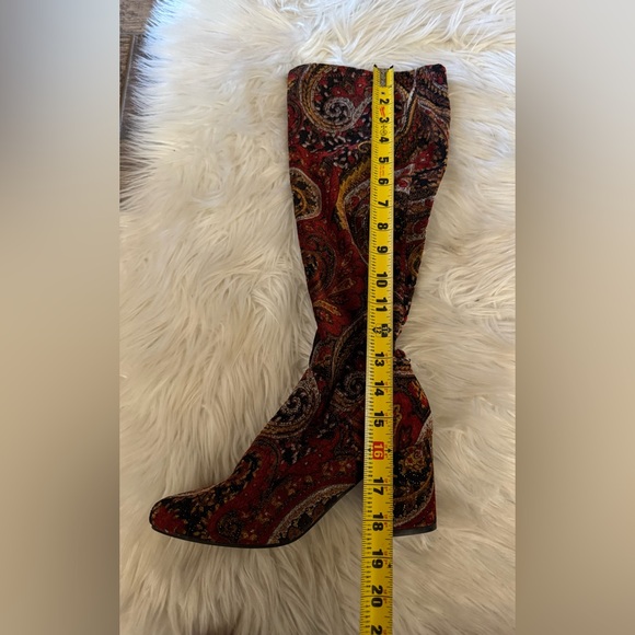 Diba 8M Red Metallic Paisley Fabric Velvet Knee High Designer Boots Y2K - Picture 11 of 15